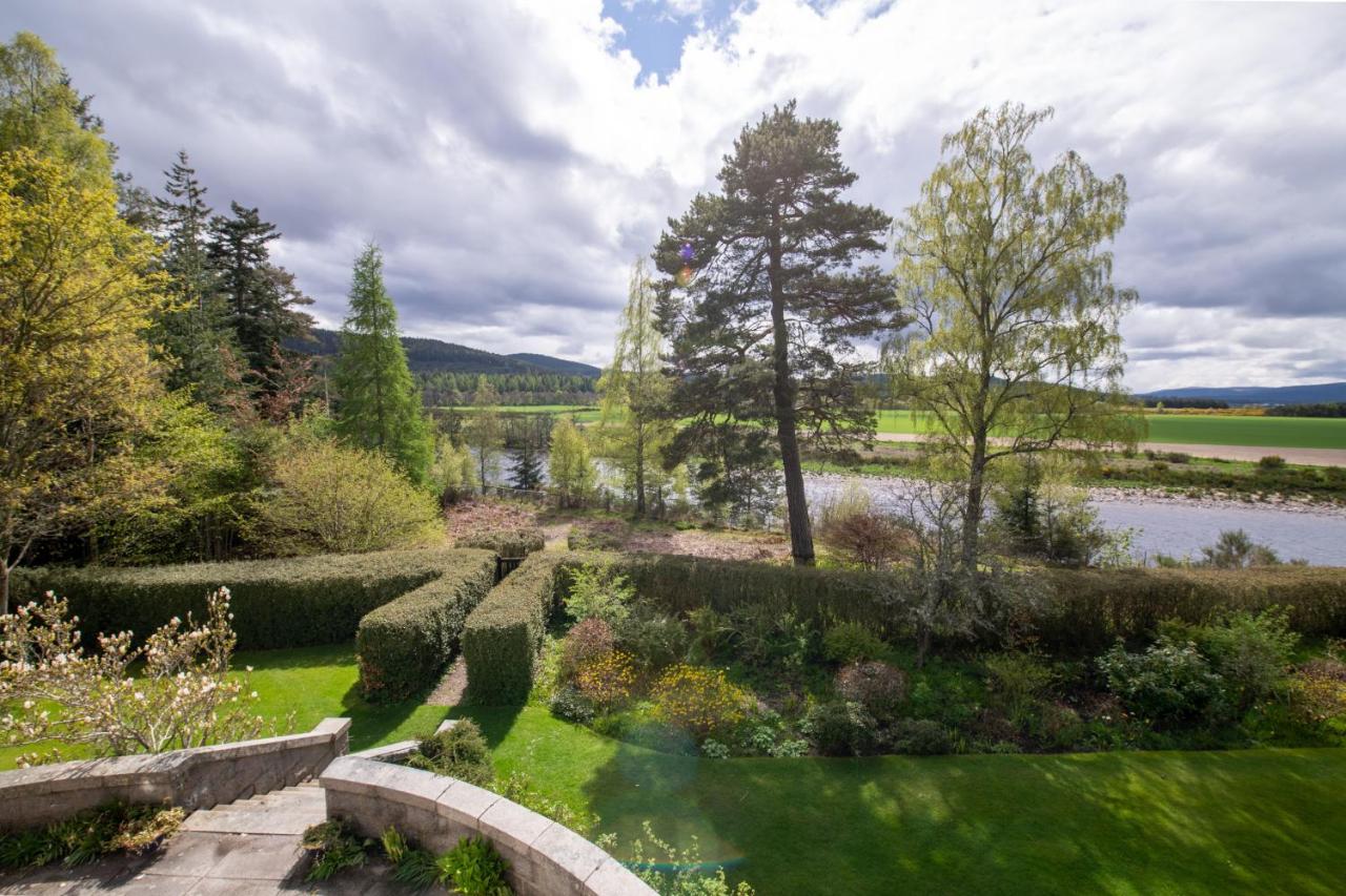 Lys-Na-Greyne Bed & Breakfast Aboyne Eksteriør bilde