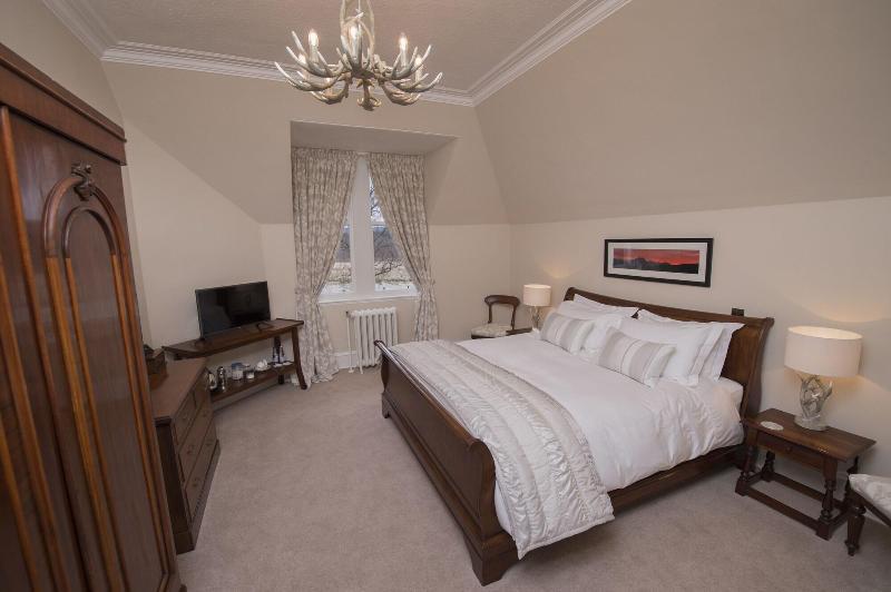 Lys-Na-Greyne Bed & Breakfast Aboyne Eksteriør bilde